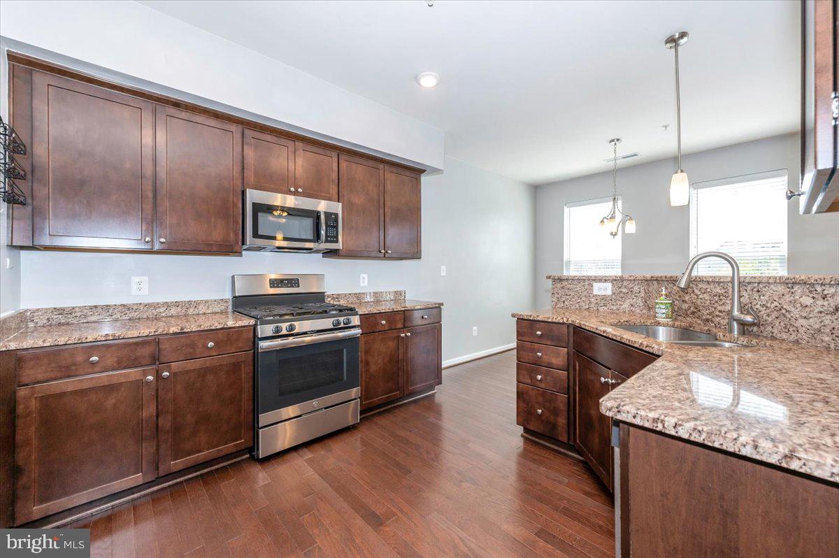 JEFFERSON PLACE - Residential