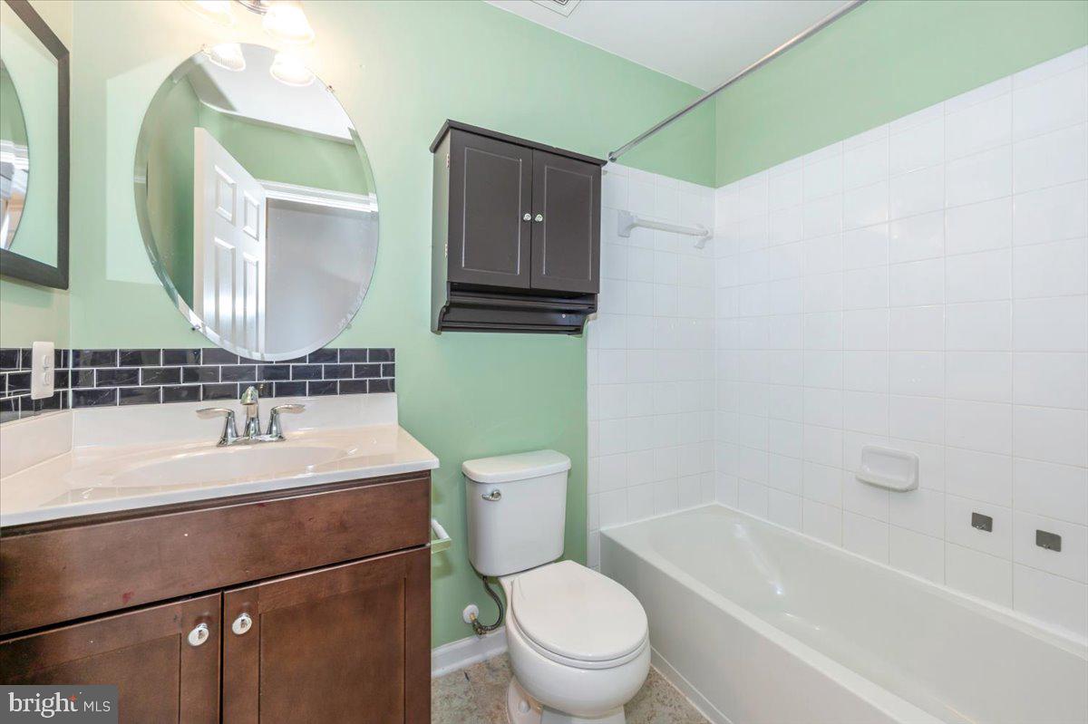 JEFFERSON PLACE - Residential