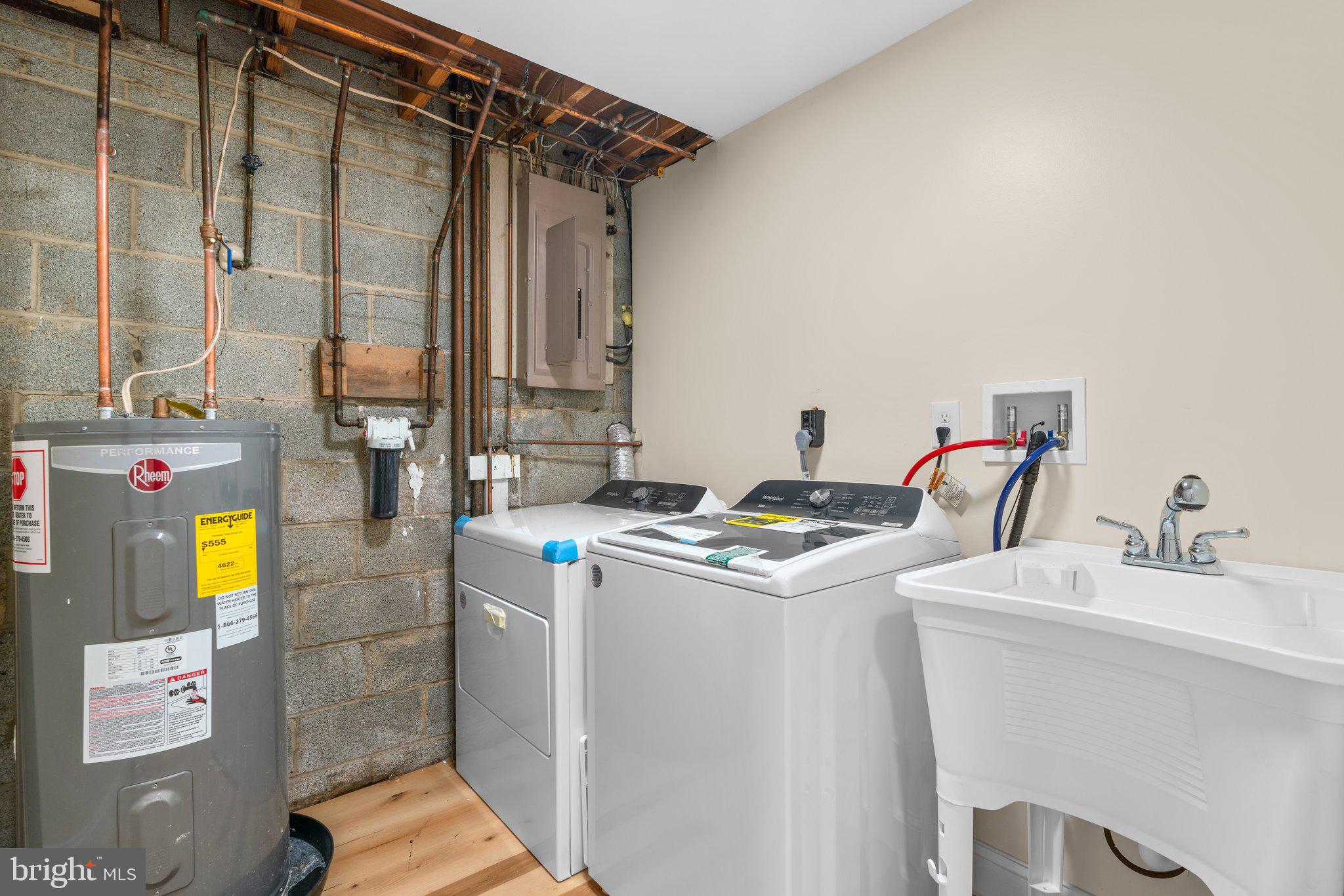 AUTH VILLAGE - Residential