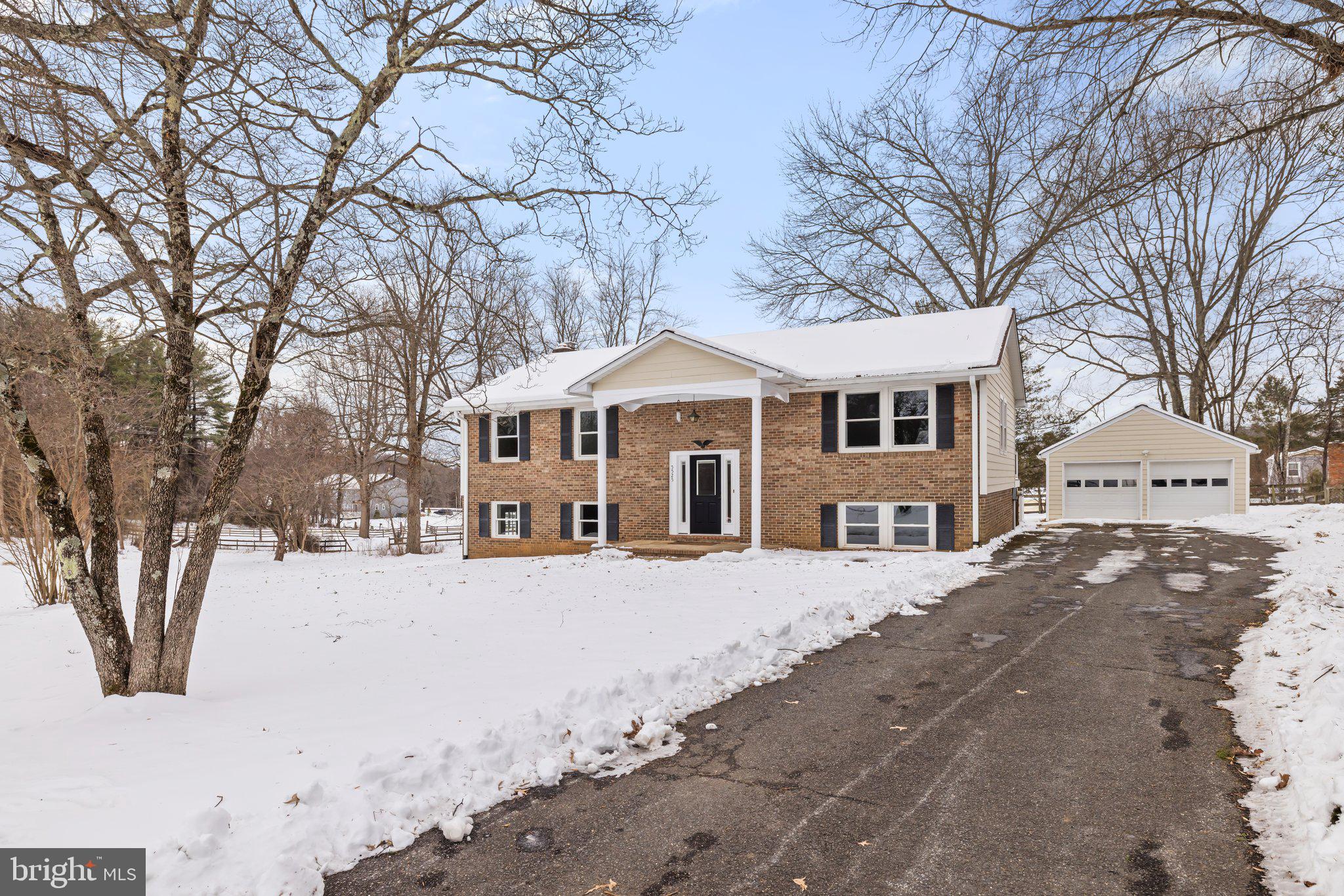 OLIVER ACRES - Residential