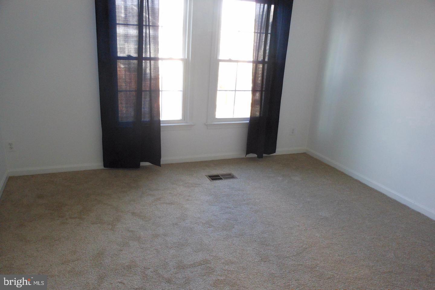 SOMERSET AT WESTRIDGE CO - Residential Lease