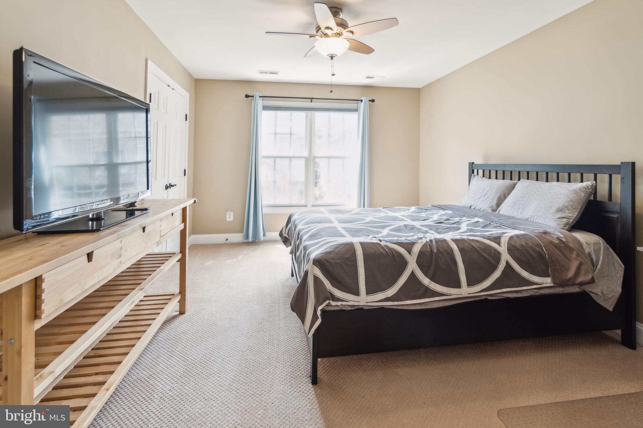 LORTON VALLEY NORTH - Residential