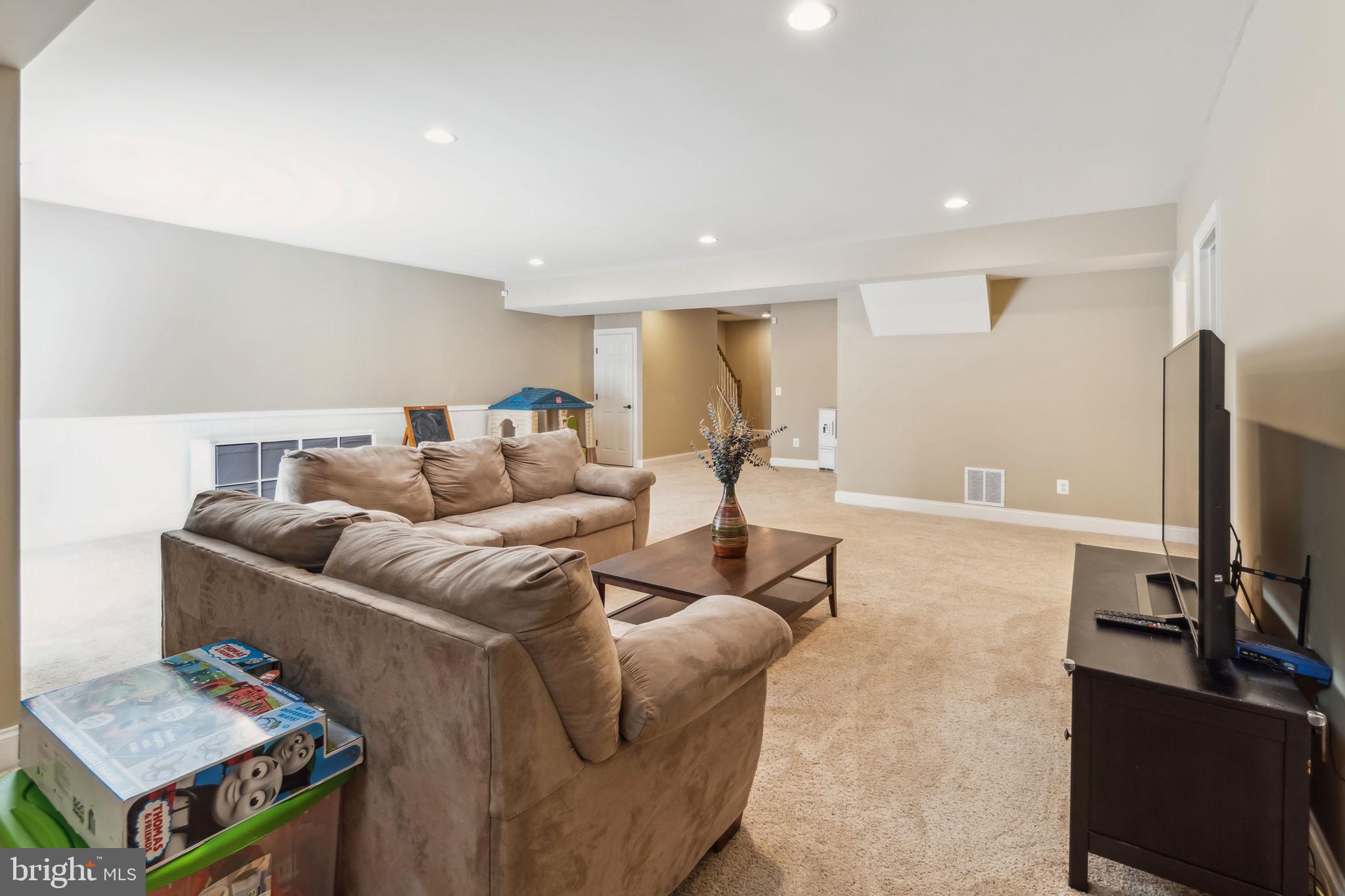 LORTON VALLEY NORTH - Residential