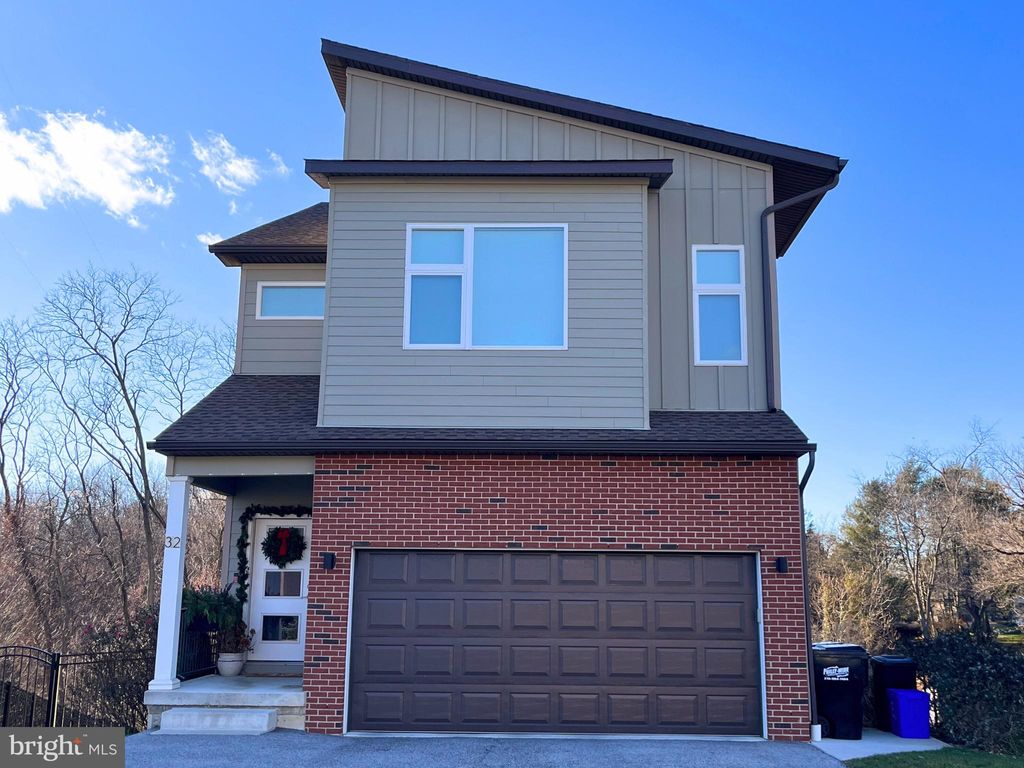 Photo of 7354 Ridge Avenue #32, PHILADELPHIA, PA 19128 (MLS # PAPH2567048)