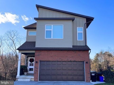 7354 RIDGE AVENUE 32 PHILADELPHIA PA 19128