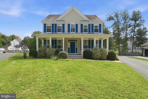 Homes For Sale - 43447 Oberon Lane<br/> CHANTILLY, VA 20152