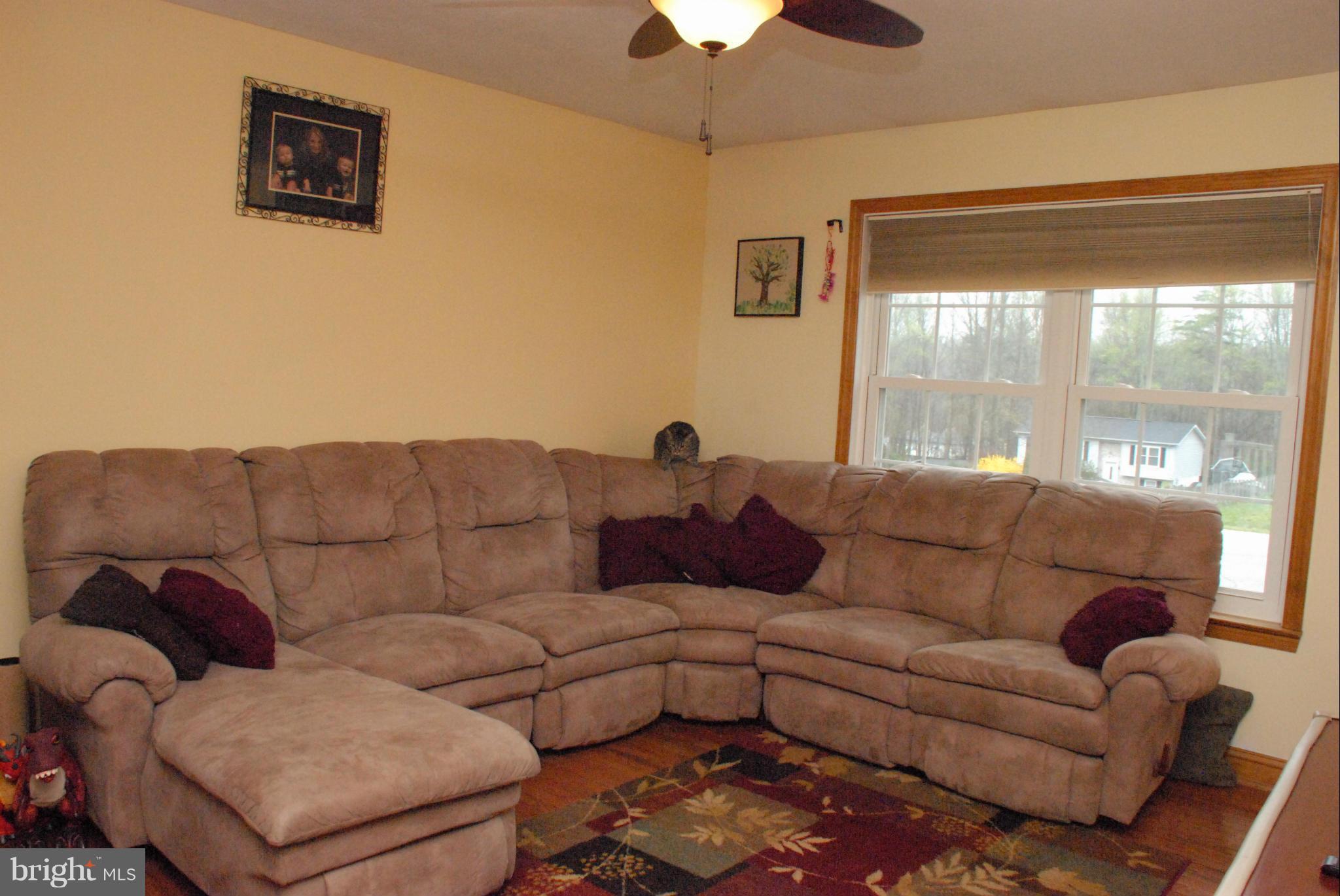 LAUREL RIDGE - Residential