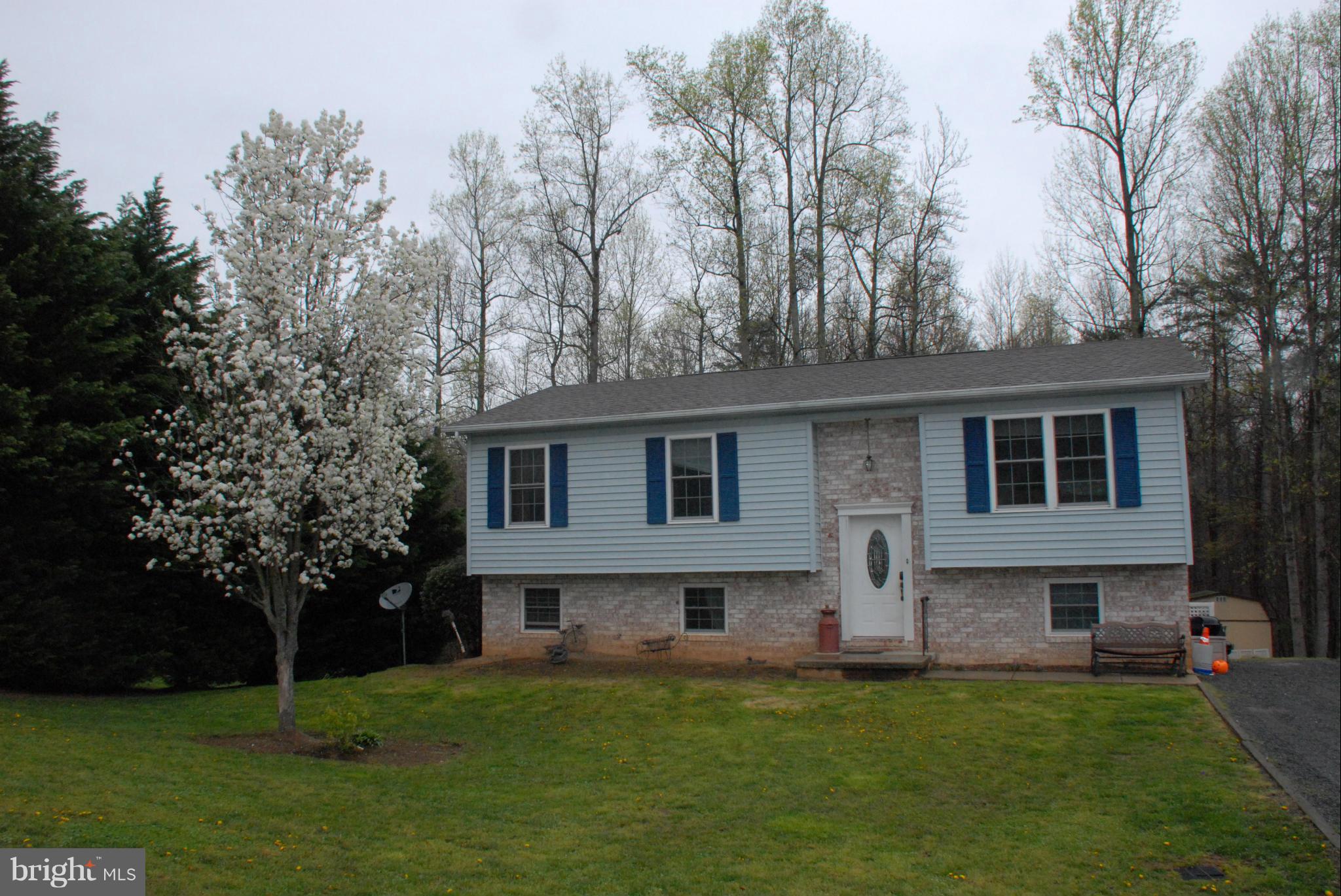 LAUREL RIDGE - Residential