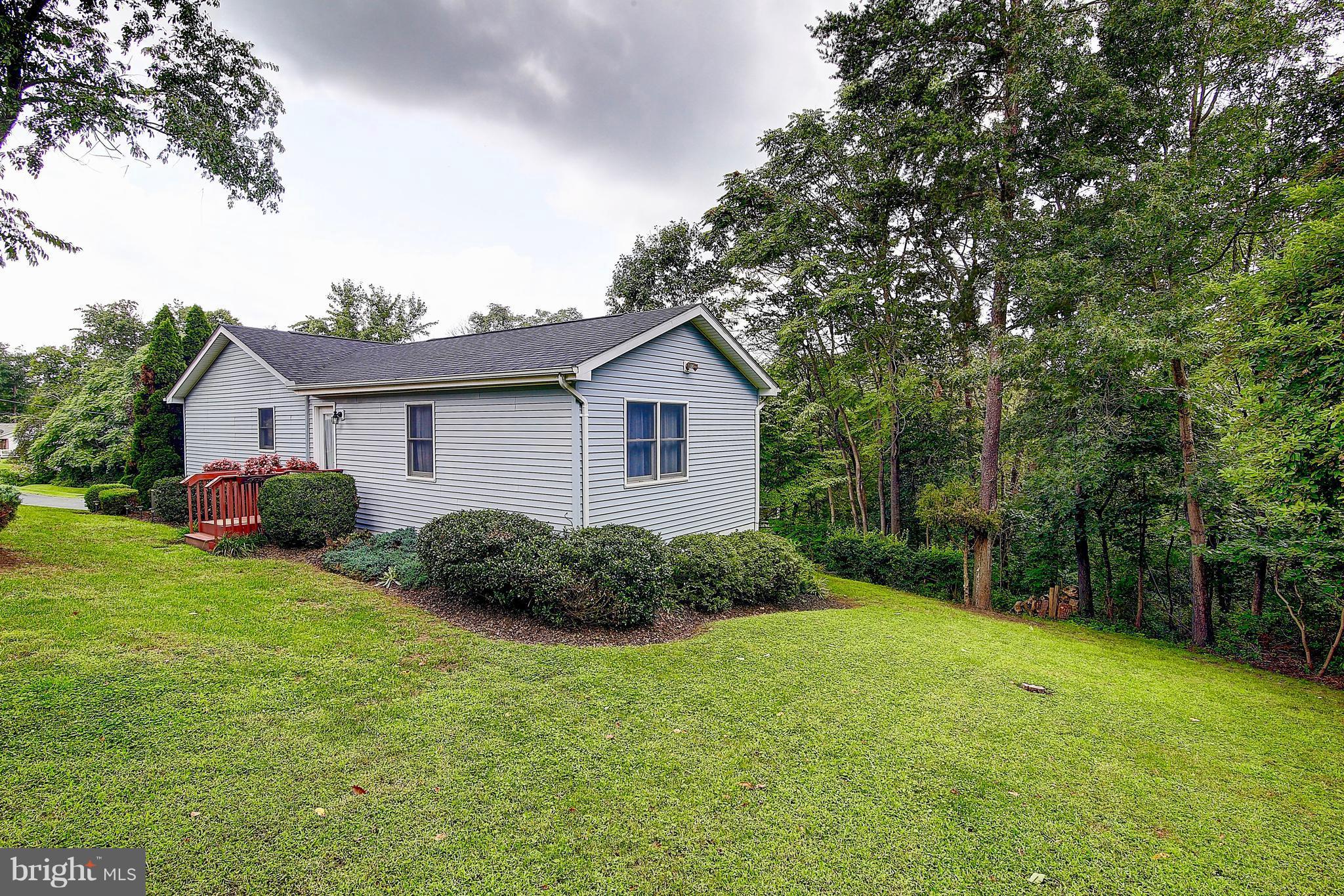 PARKWOOD MANOR - Residential