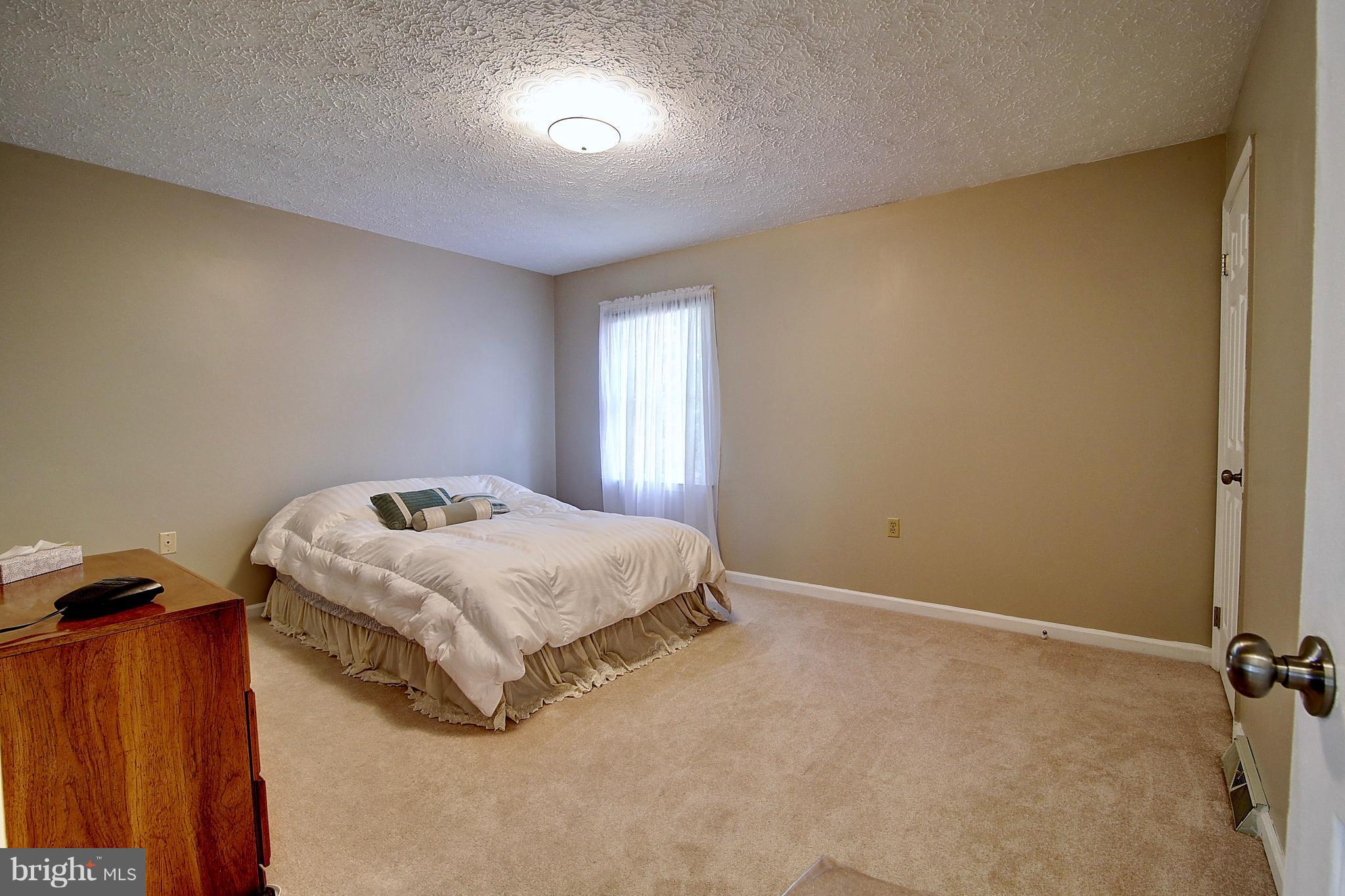 PARKWOOD MANOR - Residential