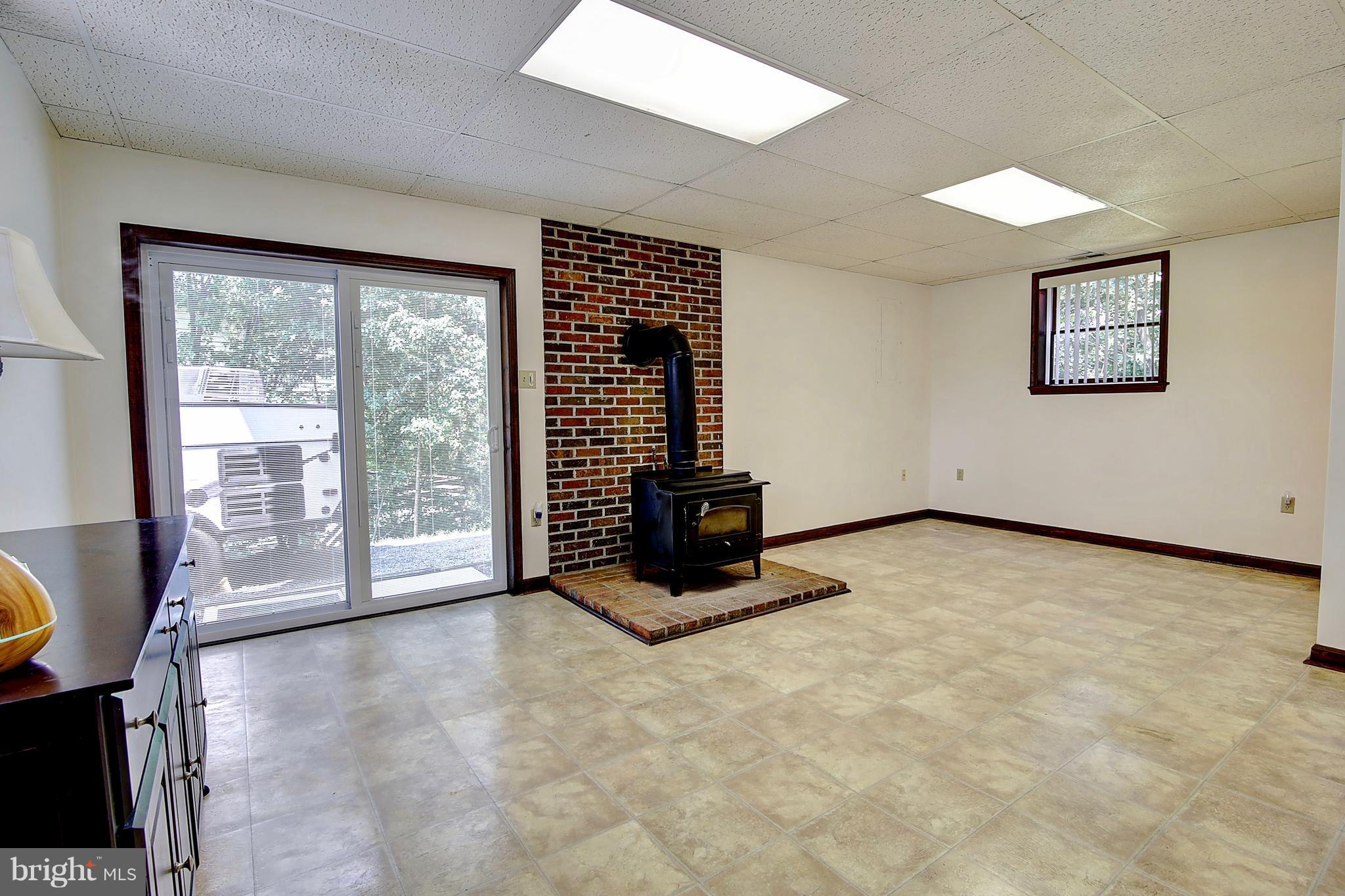 PARKWOOD MANOR - Residential