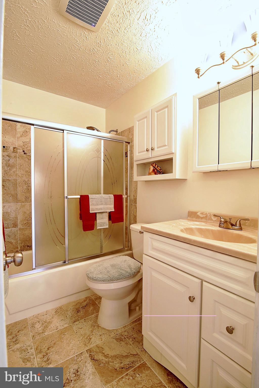 PARKWOOD MANOR - Residential