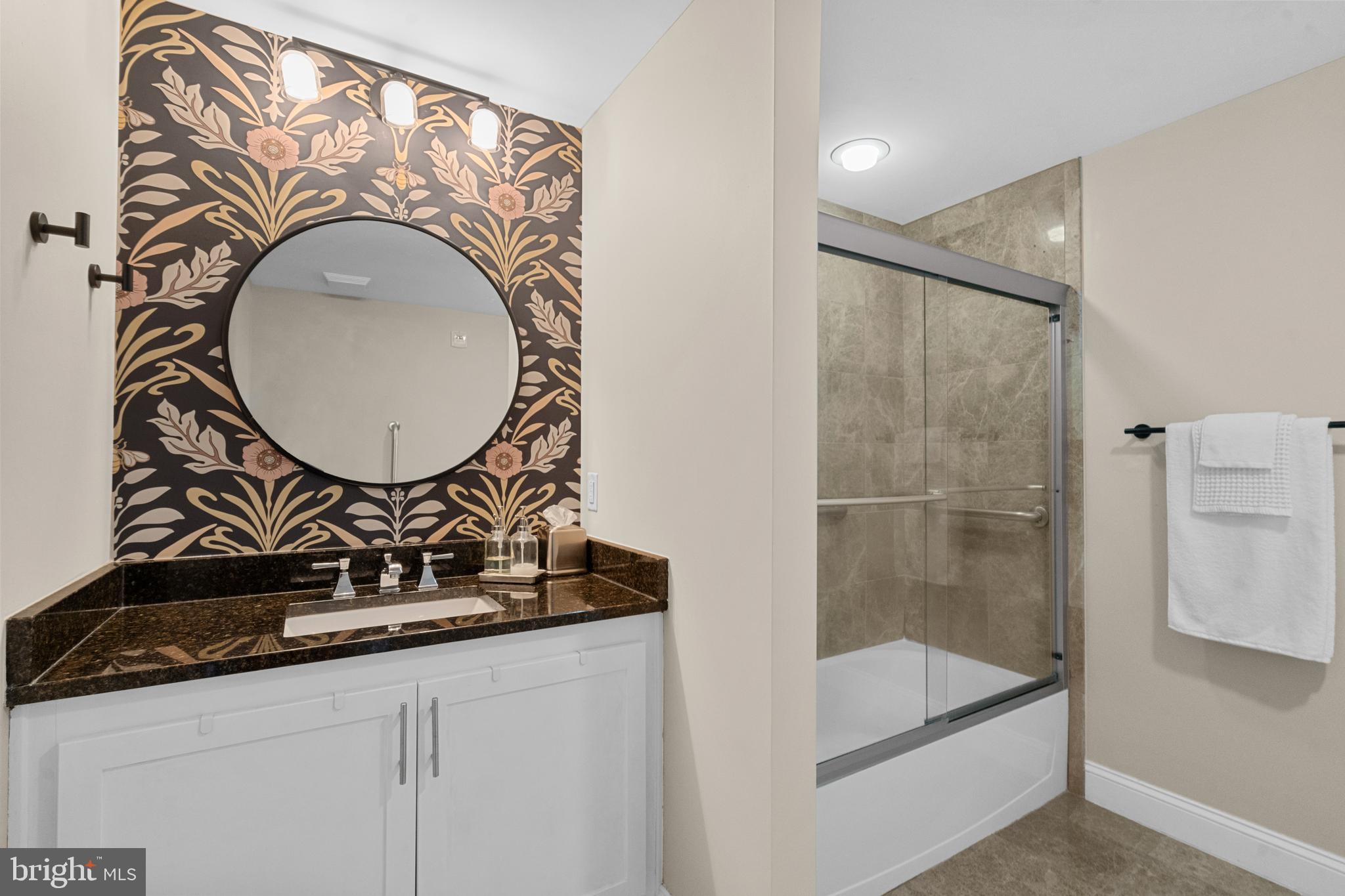 ISABELLA AT MONTICELLO MEWS - Residential