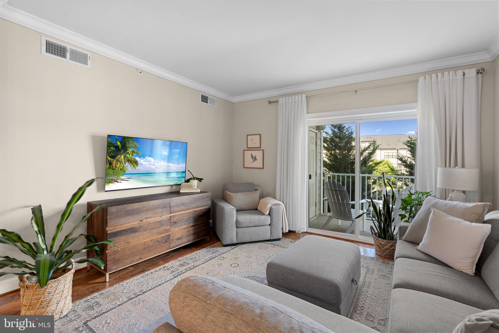 ISABELLA AT MONTICELLO MEWS - Residential