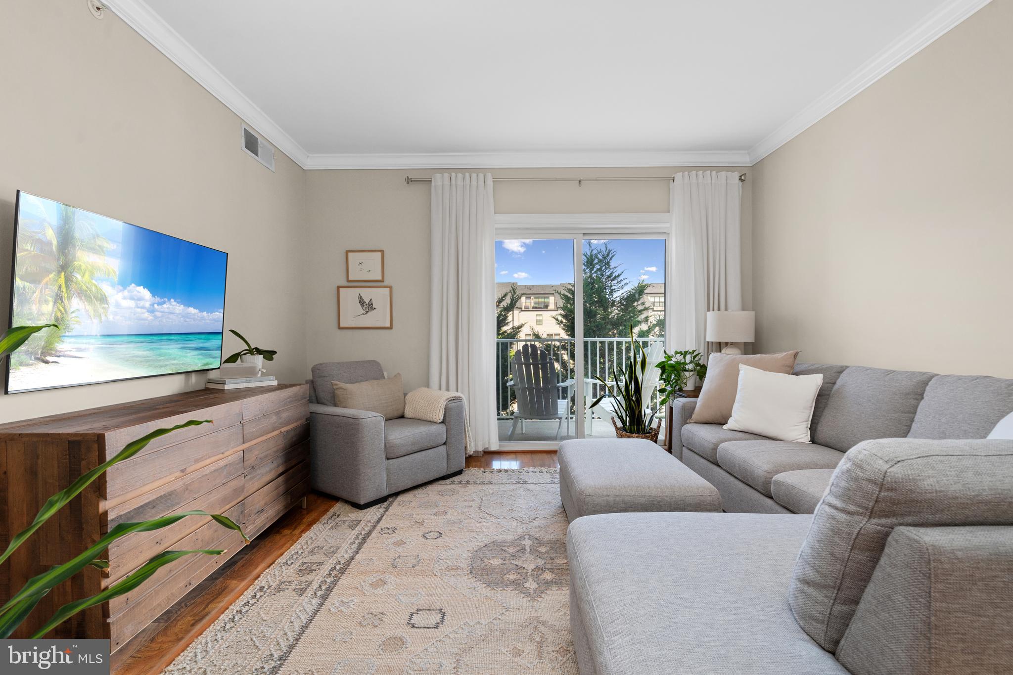 ISABELLA AT MONTICELLO MEWS - Residential