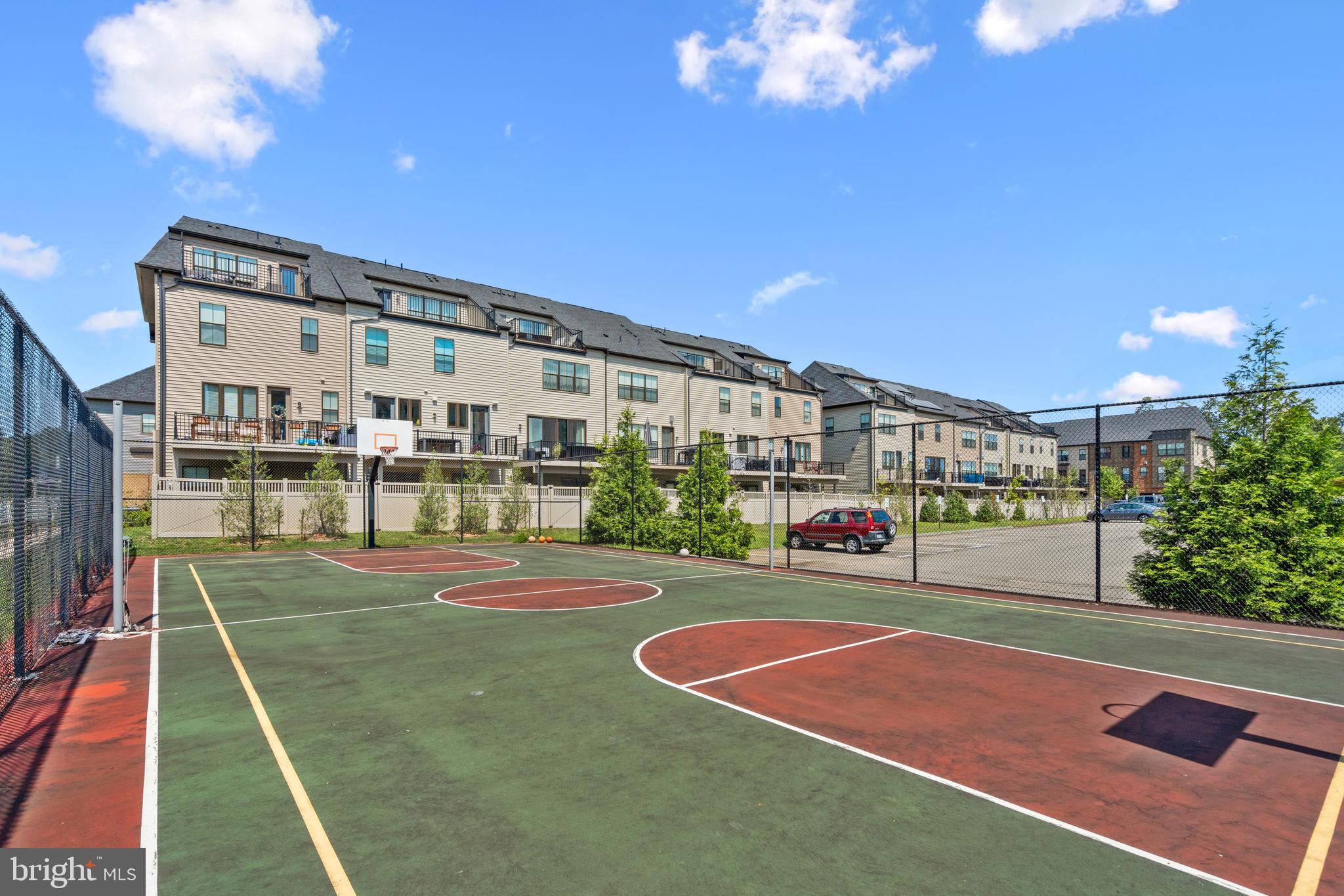 ISABELLA AT MONTICELLO MEWS - Residential