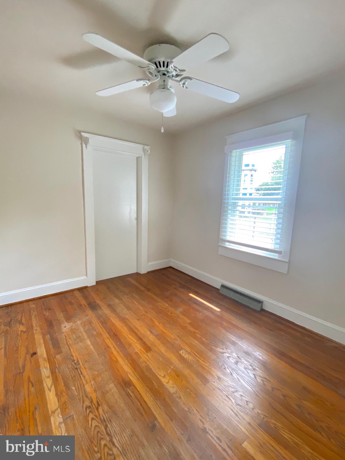 DOWNTOWN FREDERICKSBURG - Residential Lease