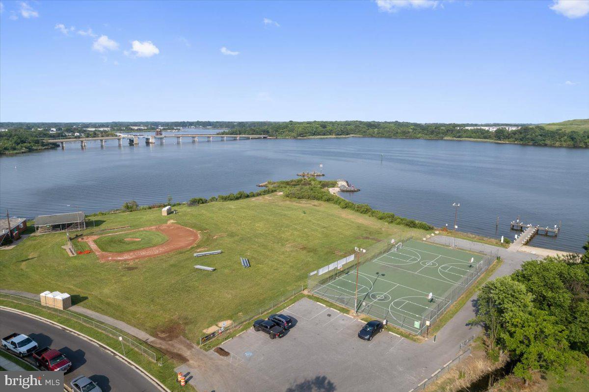 MURRAY POINT - Residential