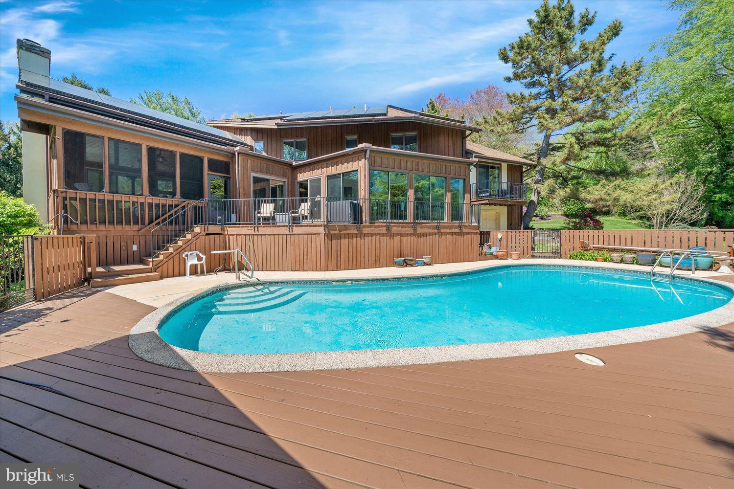3320 BREIDABLIK DRIVE