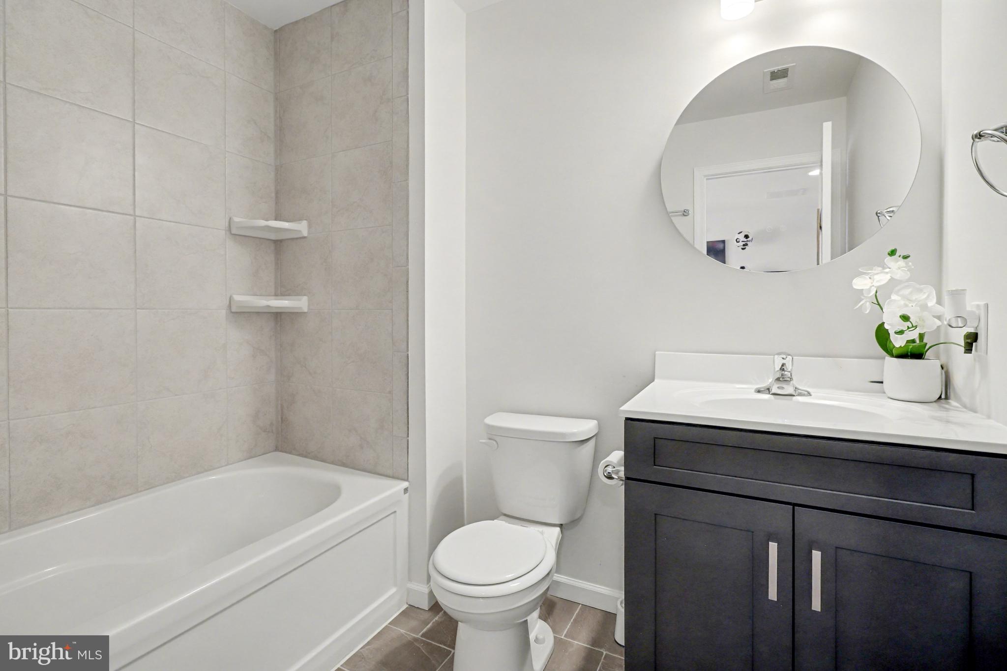 LOGAN GREENS - Residential