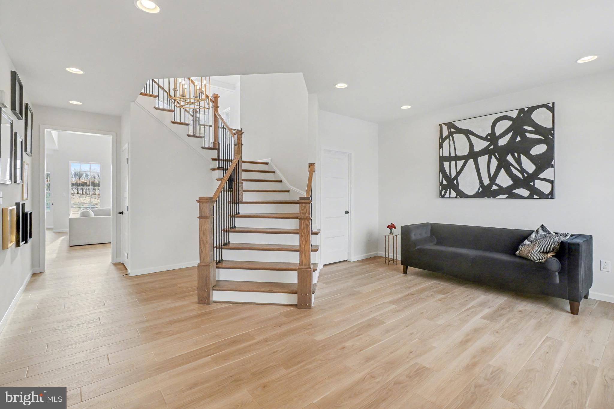 LOGAN GREENS - Residential