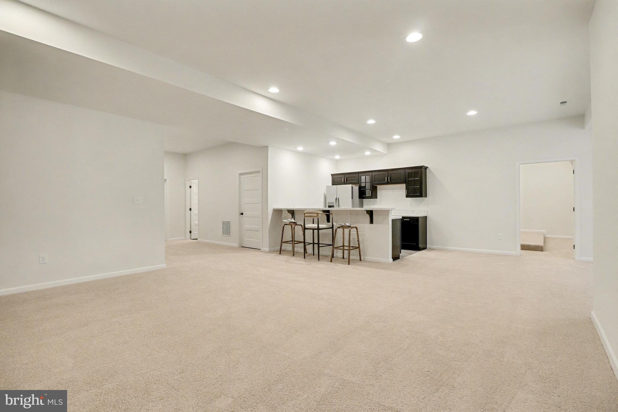 LOGAN GREENS - Residential