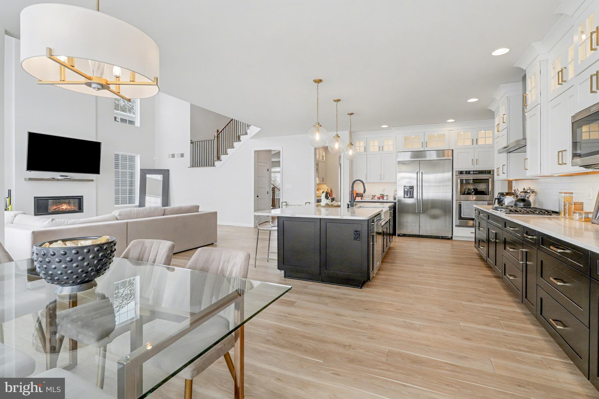 LOGAN GREENS - Residential