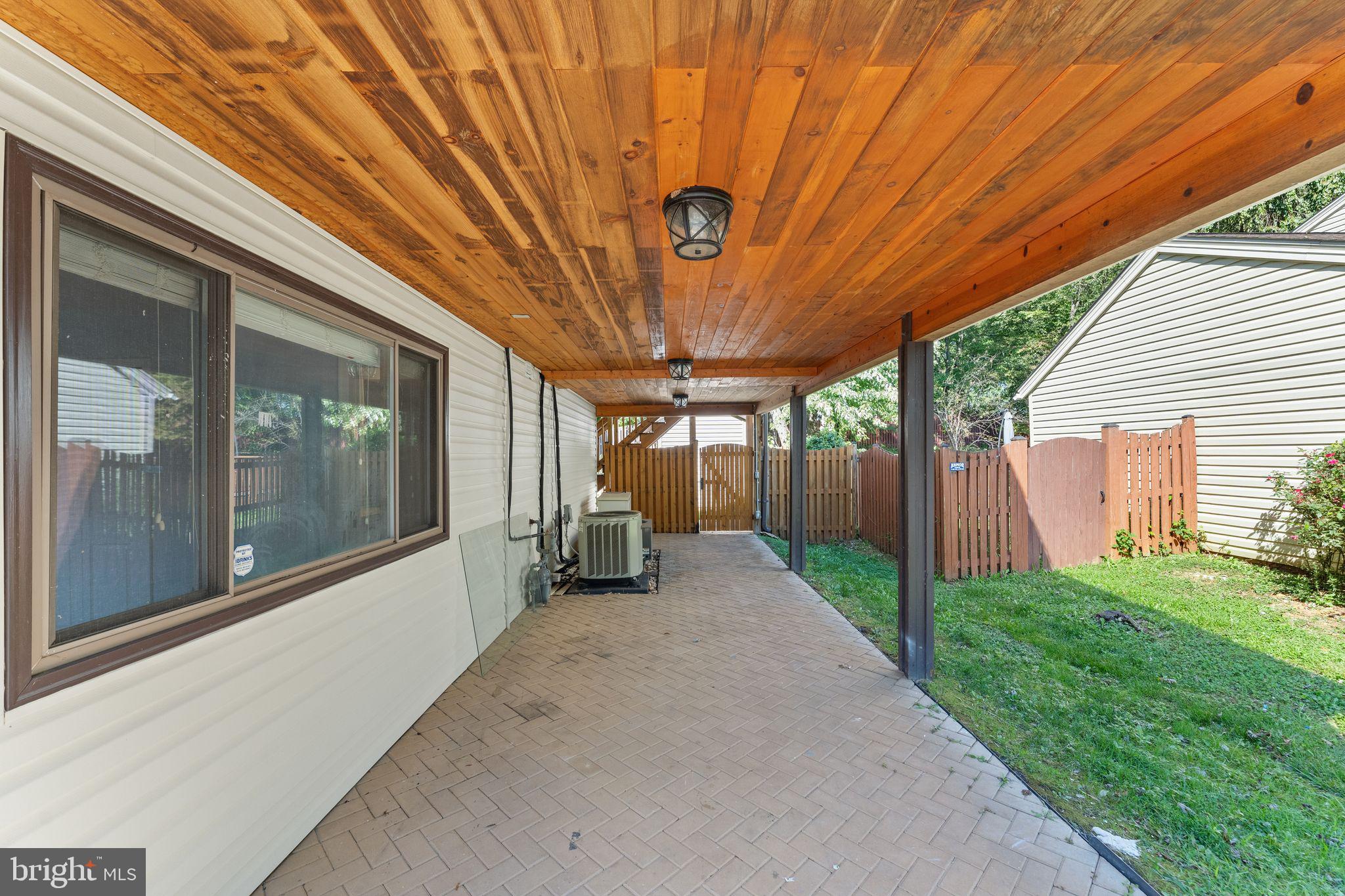 SUGARLAND RUN - Residential