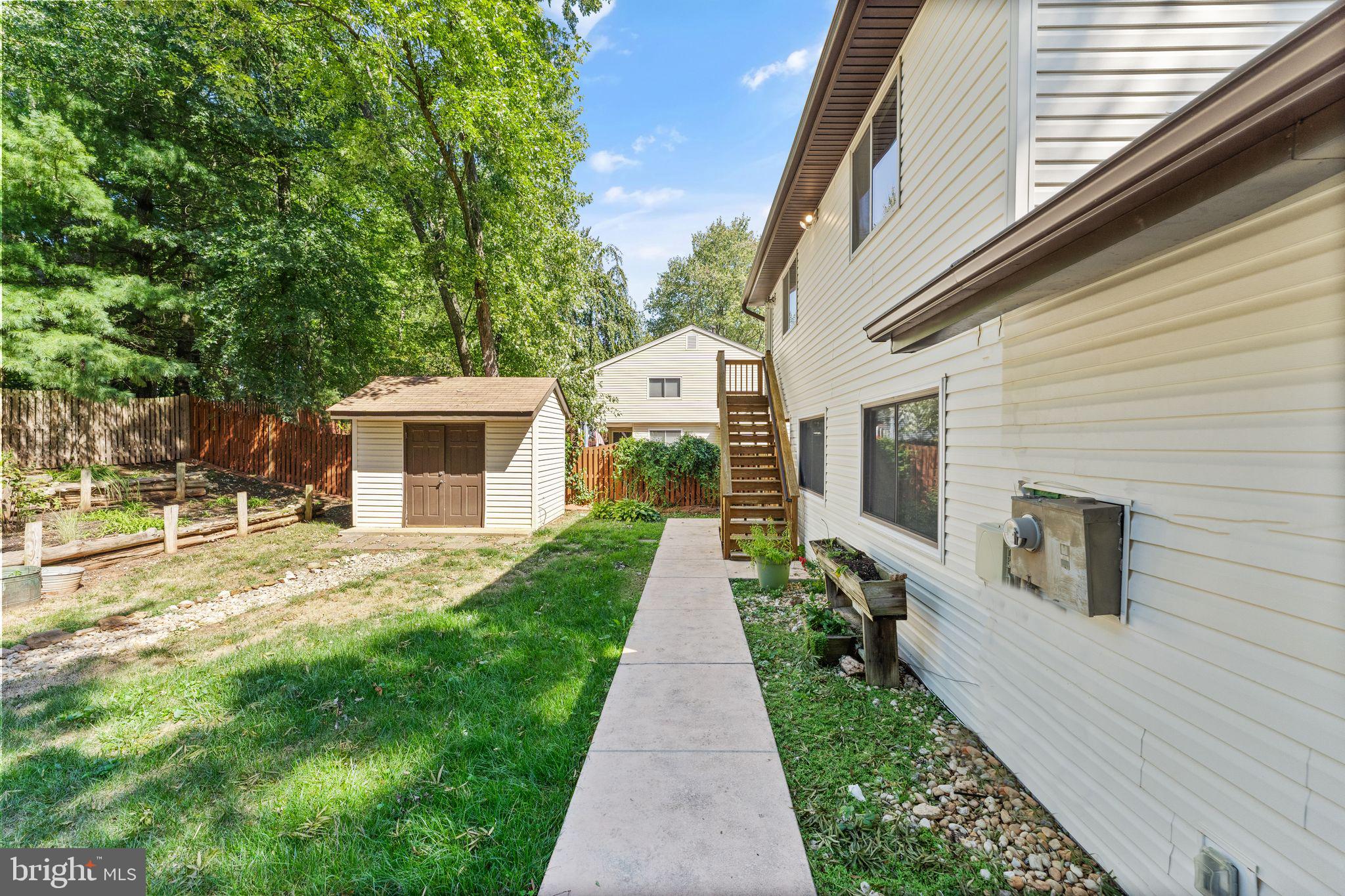 SUGARLAND RUN - Residential