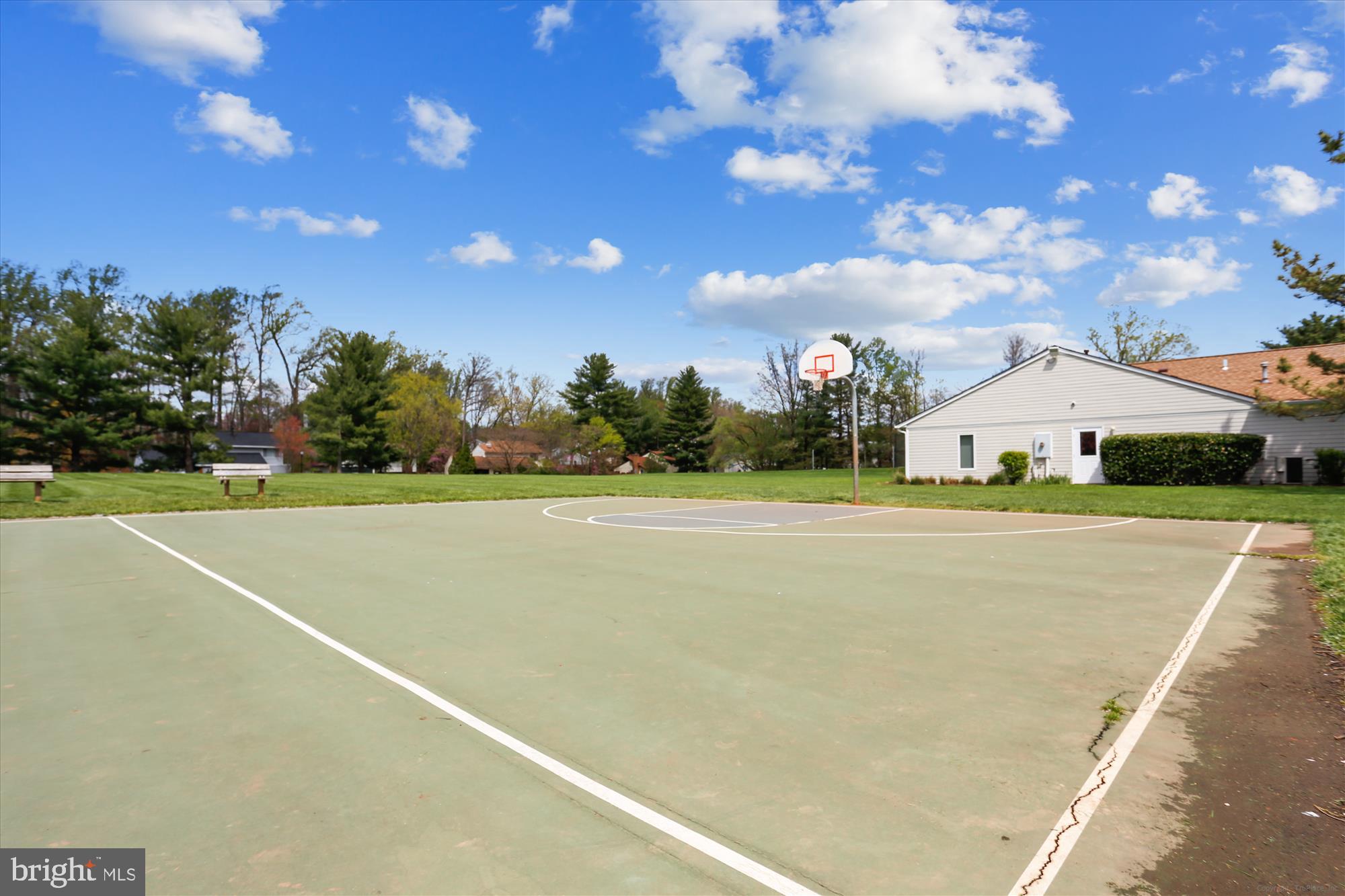 SUGARLAND RUN - Residential