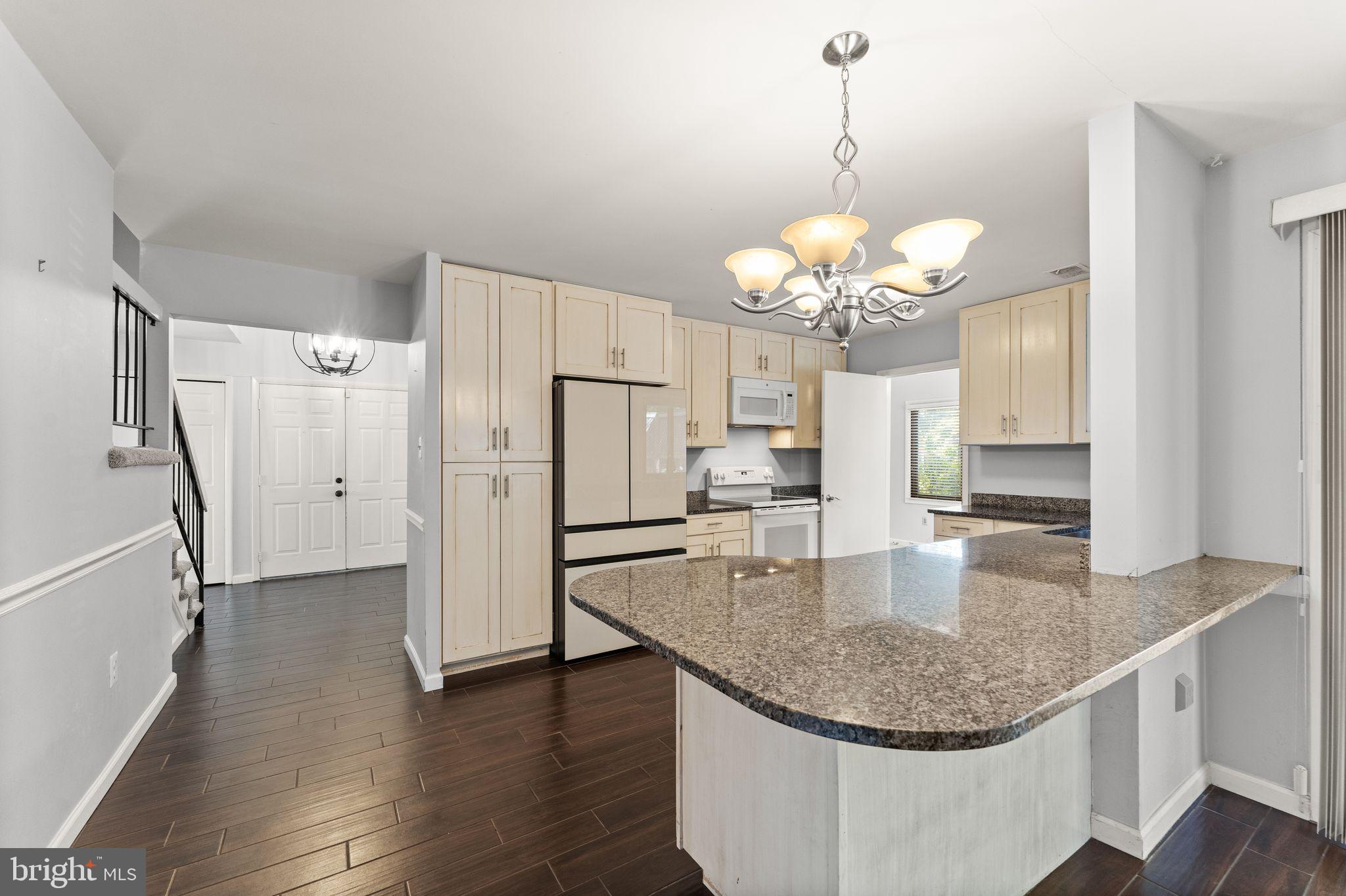 SUGARLAND RUN - Residential