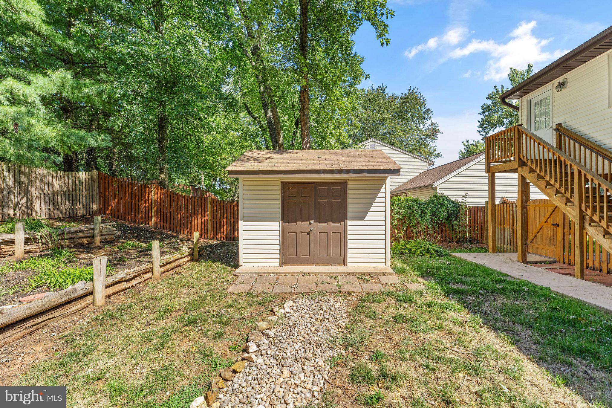 SUGARLAND RUN - Residential