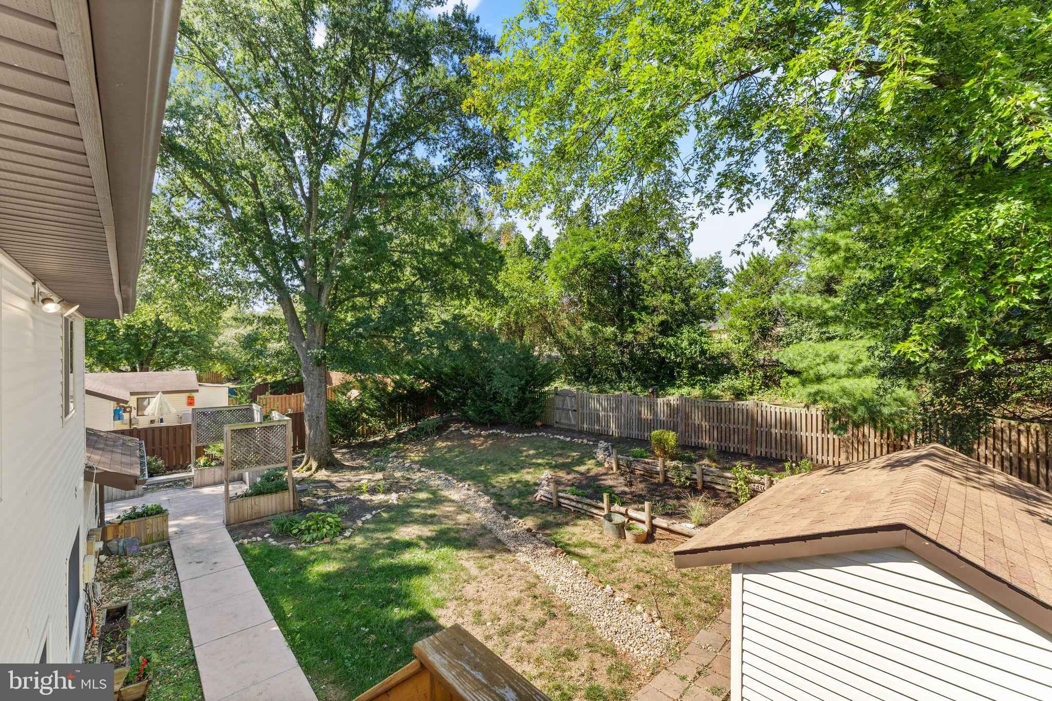 SUGARLAND RUN - Residential