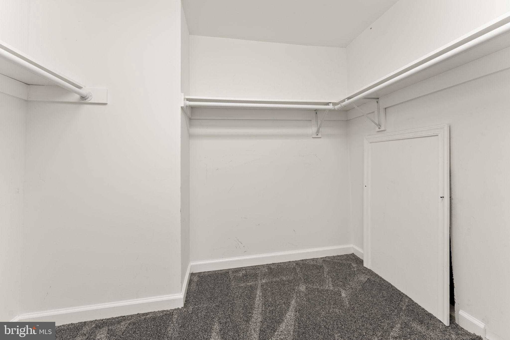 SUGARLAND RUN - Residential