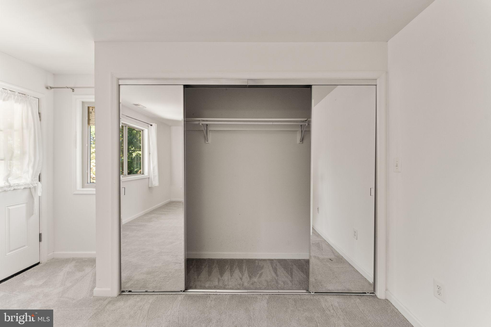 SUGARLAND RUN - Residential