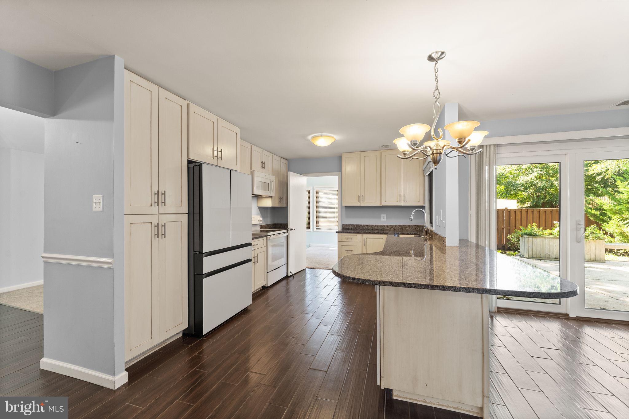 SUGARLAND RUN - Residential