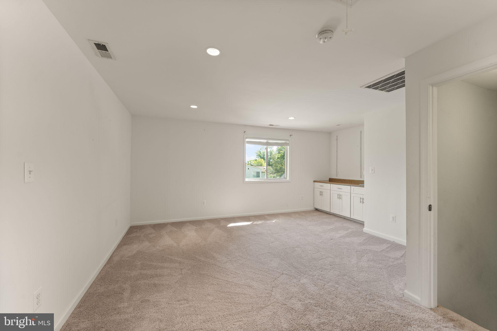 SUGARLAND RUN - Residential