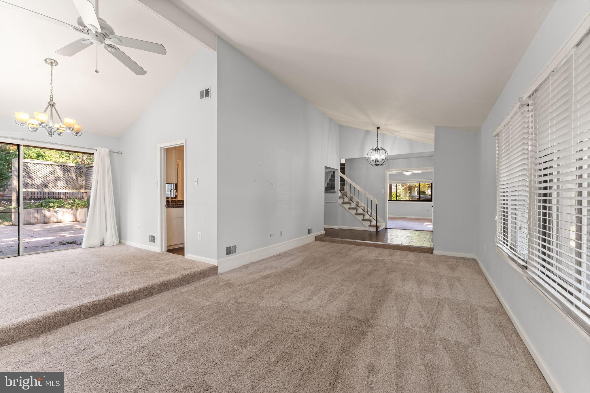 SUGARLAND RUN - Residential