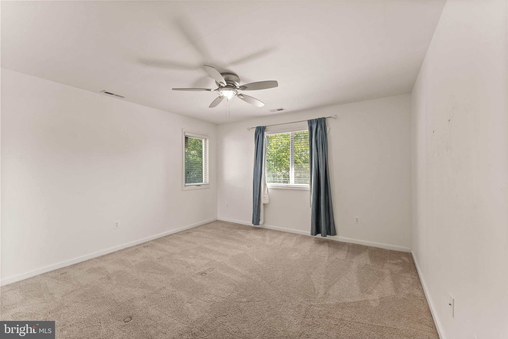 SUGARLAND RUN - Residential