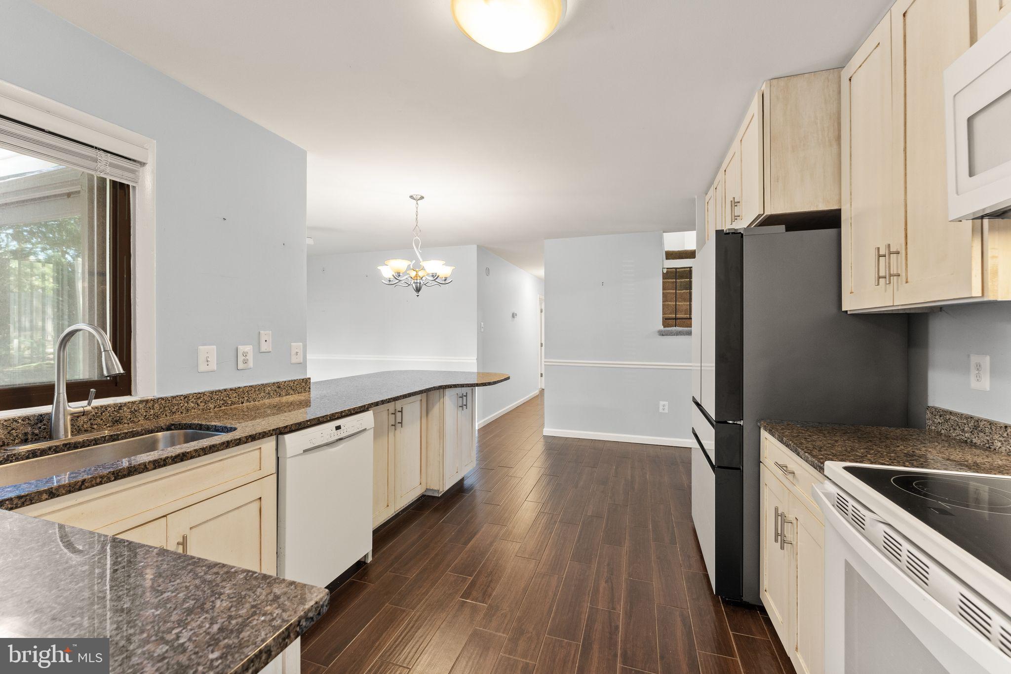 SUGARLAND RUN - Residential