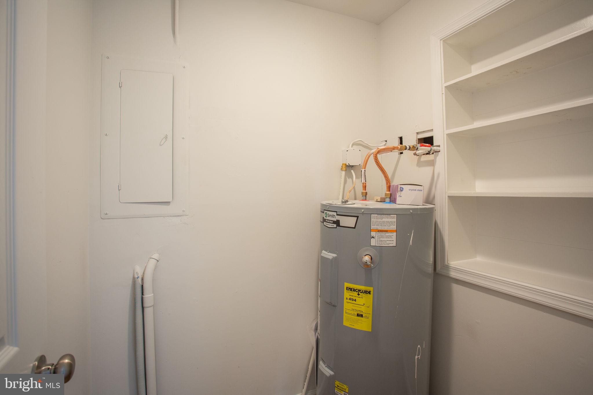 WEST VIEW - Residential