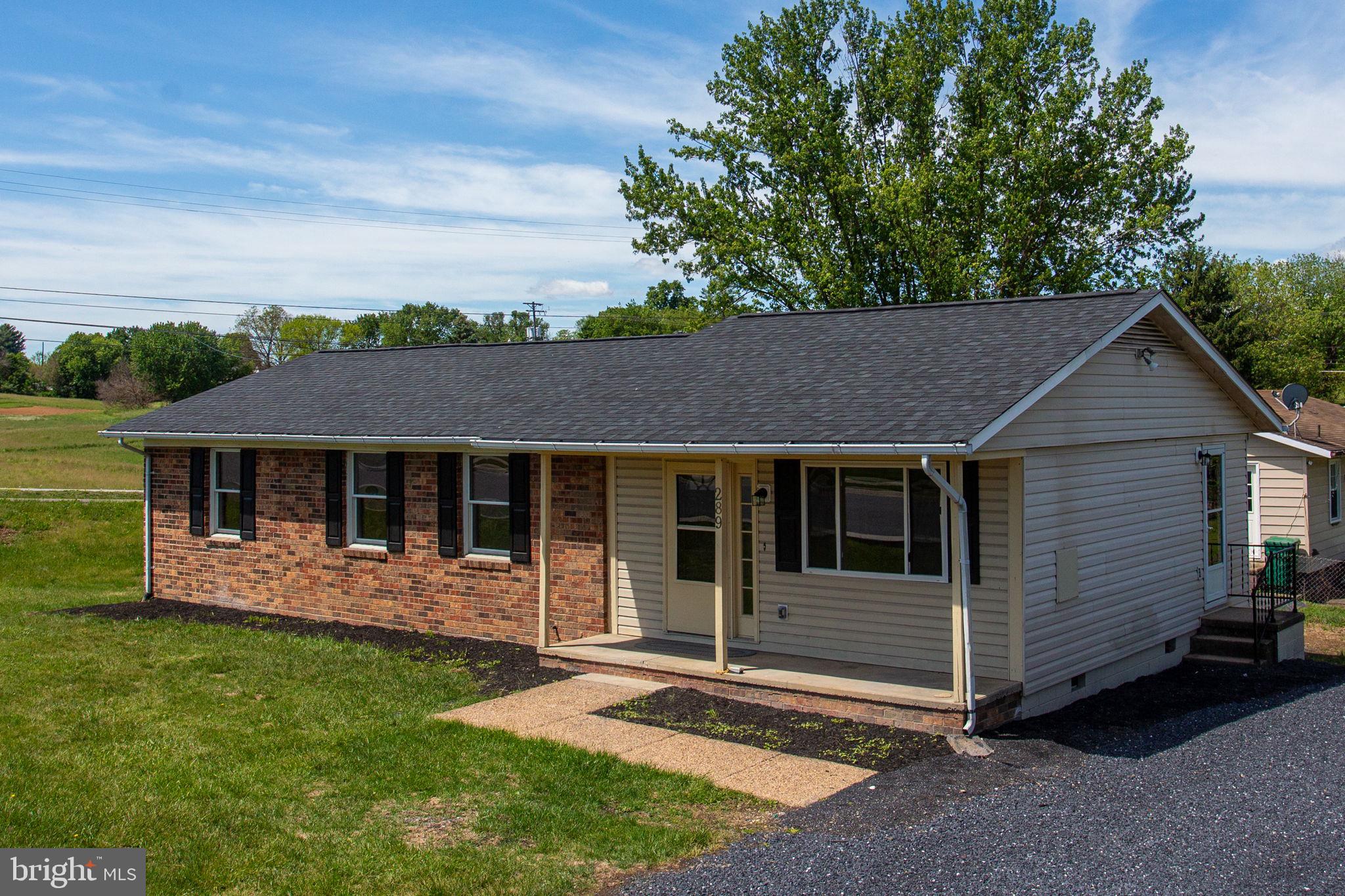 WEST VIEW - Residential