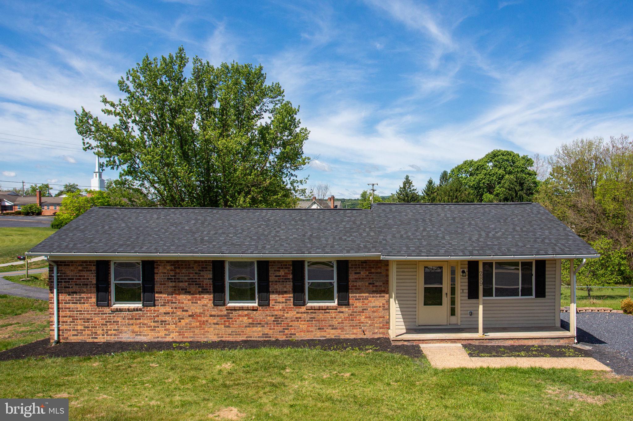WEST VIEW - Residential