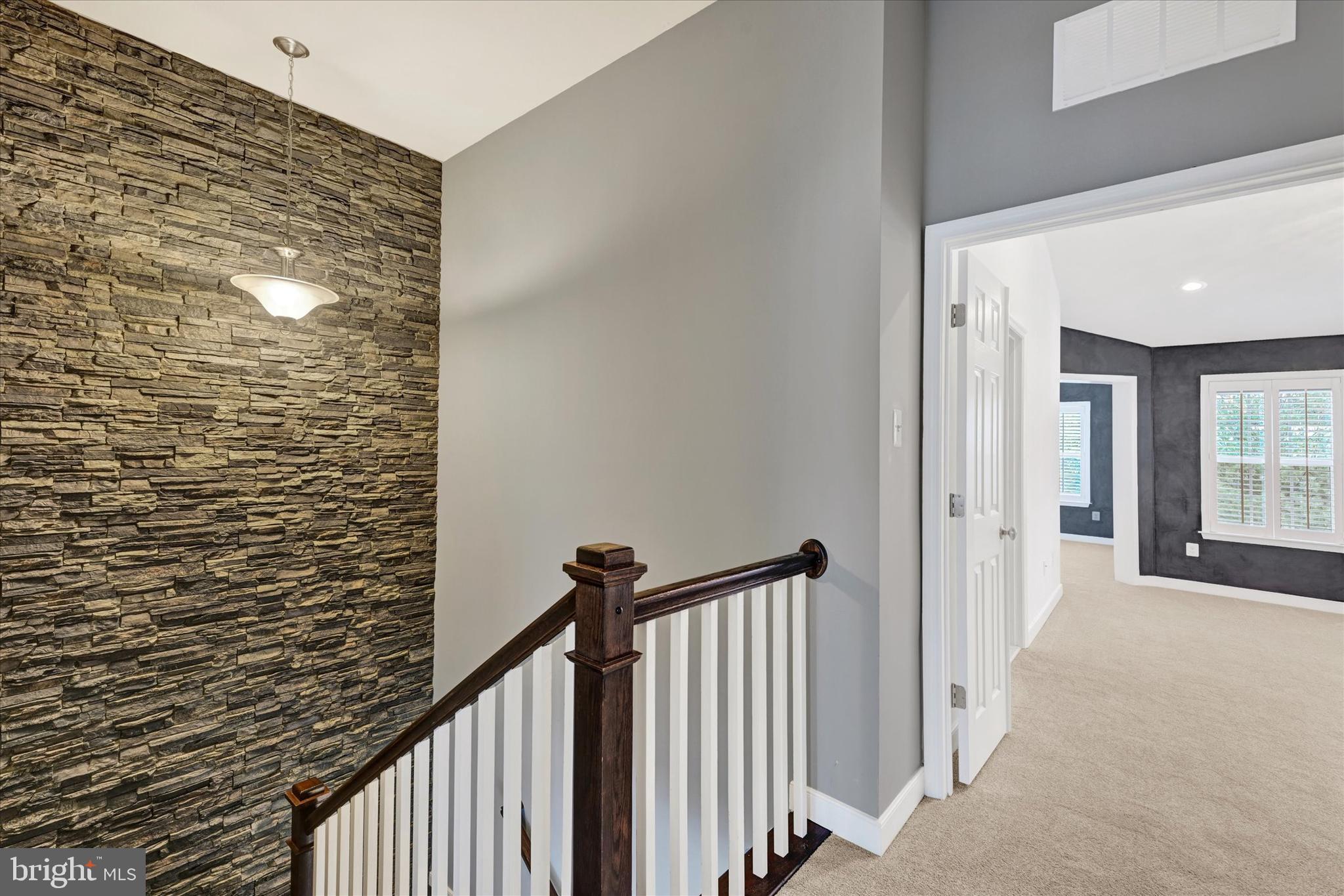 HUNT VALLEY OVERLOOK - Residential Lease