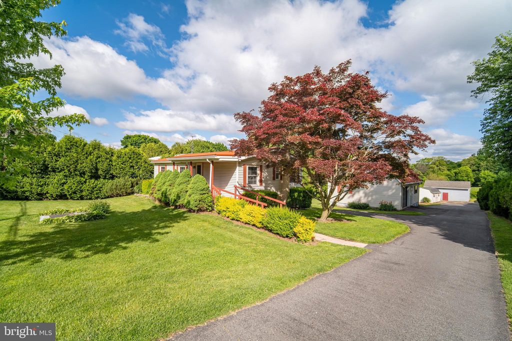 Photo of 649 Drytown Road, HOLTWOOD, PA 17532 (MLS # PALA2085416)