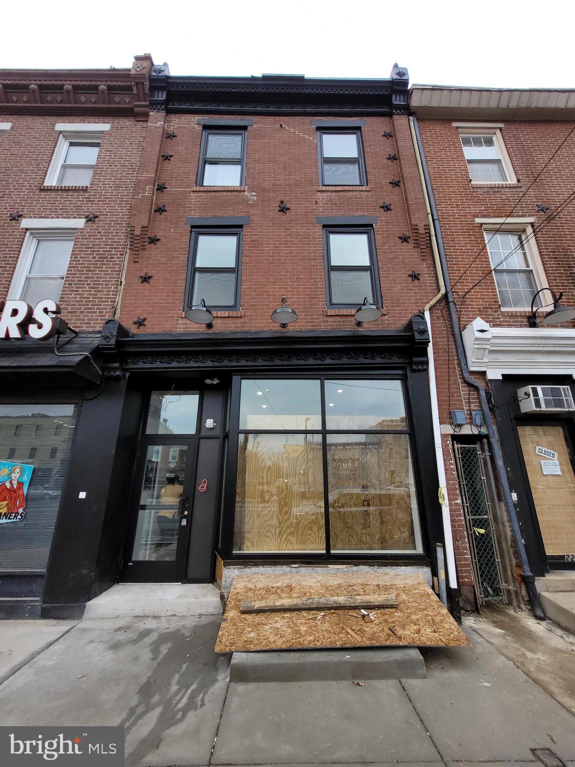 FISHTOWN - Residential Lease