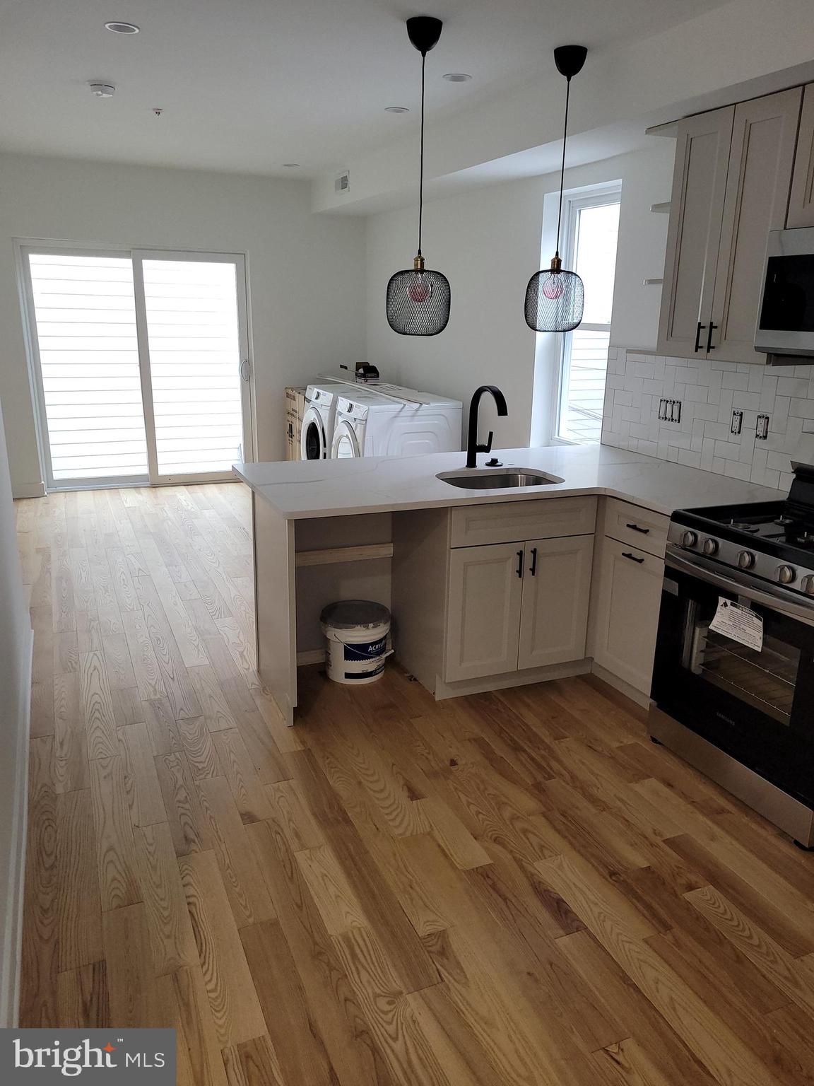 FISHTOWN - Residential Lease