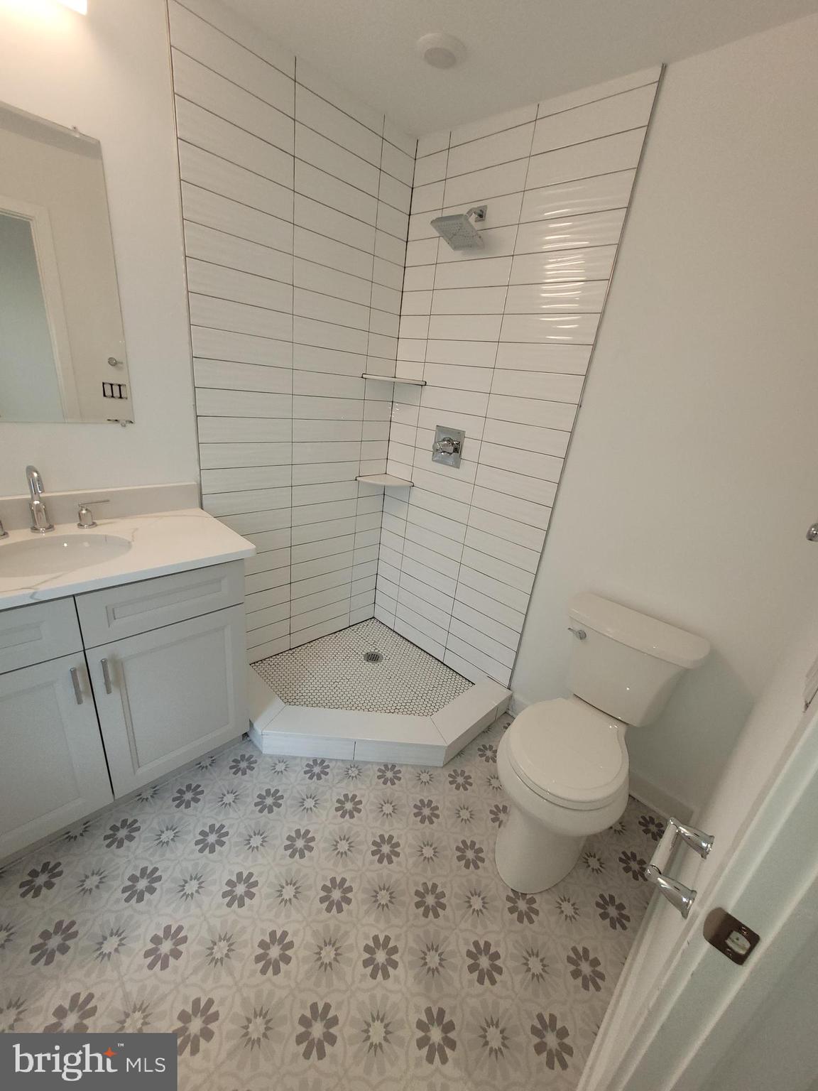 FISHTOWN - Residential Lease