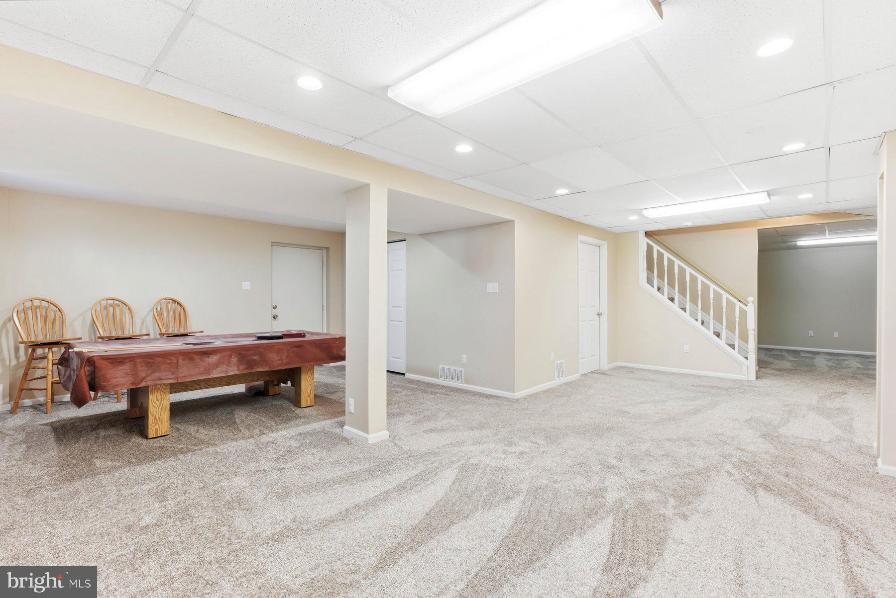 SMALL CROSSINGS - Residential