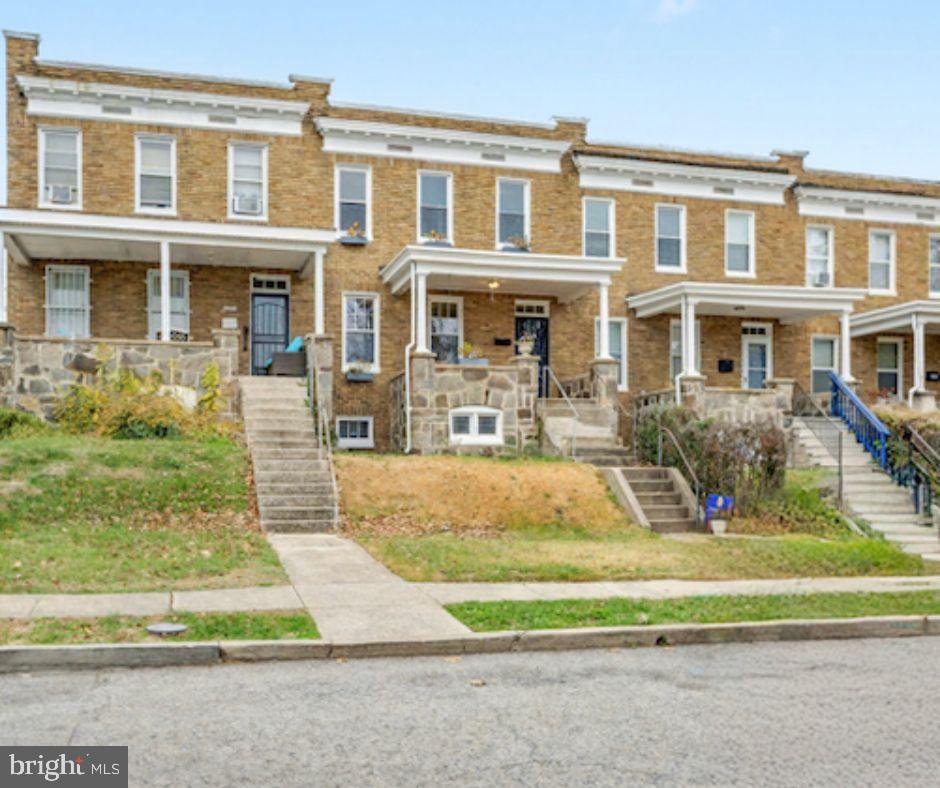 4702 KERNWOOD AVENUE